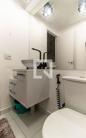 Apartamento à venda com 38m², 1 quarto e sem vagaBanheiro