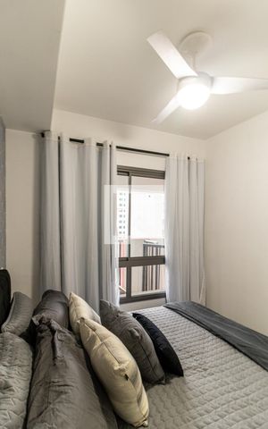 Apartamento à venda com 38m², 1 quarto e sem vagaQuarto
