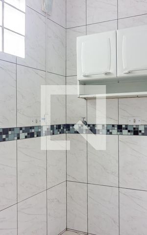 Casa à venda com 190m², 3 quartos e 2 vagas Casa à venda com 190m², 3 quartos e 2 vagasÁrea de Serviço 2