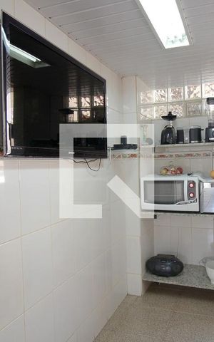 Casa à venda com 300m², 5 quartos e 3 vagasCozinha