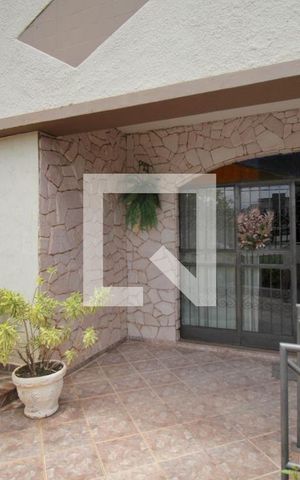 Casa à venda com 300m², 5 quartos e 3 vagasVaranda frontal