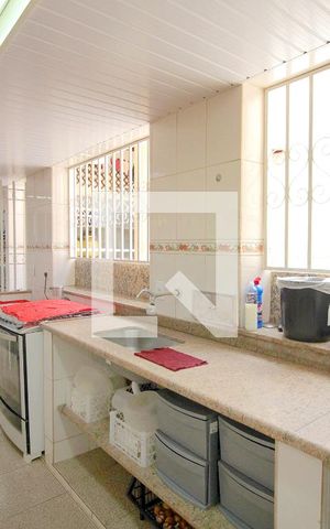 Casa à venda com 300m², 5 quartos e 3 vagasCozinha