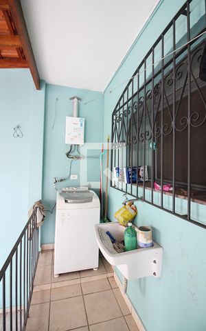 Casa à venda com 87m², 4 quartos e 2 vagasÁrea de Serviço