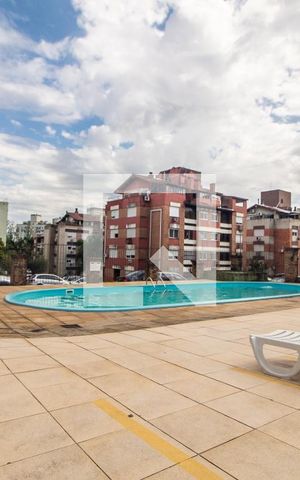 Apartamento à venda com 70m², 3 quartos e 1 vaga Apartamento à venda com 70m², 3 quartos e 1 vagaÁrea comum - Piscina