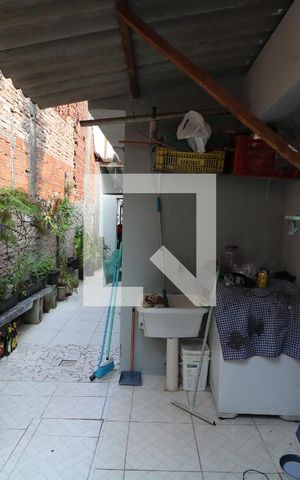 Casa à venda com 130m², 3 quartos e 1 vagaÁrea de Serviço