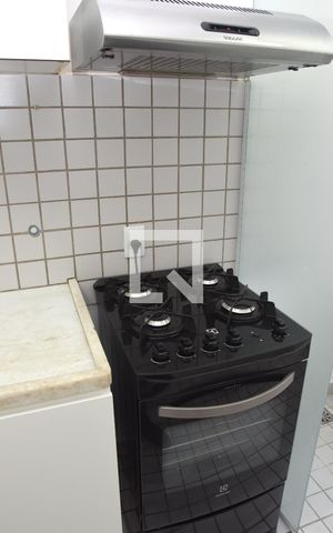 Apartamento para alugar com 64m², 3 quartos e 1 vagaDetalhe da cozinha