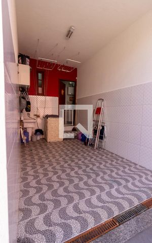 Casa de condomínio à venda com 88m², 2 quartos e 1 vaga Casa de condomínio à venda com 88m², 2 quartos e 1 vagaGaragem e Área de Serviço