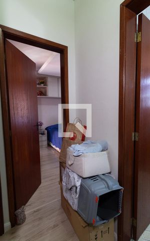 Casa de condomínio à venda com 88m², 2 quartos e 1 vaga Casa de condomínio à venda com 88m², 2 quartos e 1 vagaHall da Escada
