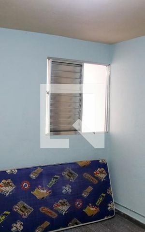 Casa à venda com 372m², 7 quartos e 4 vagas Casa à venda com 372m², 7 quartos e 4 vagasQuarto 2