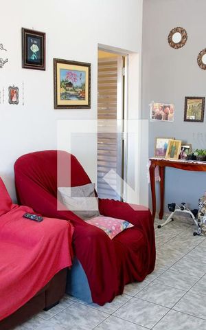 Casa à venda com 372m², 7 quartos e 4 vagas Casa à venda com 372m², 7 quartos e 4 vagassala