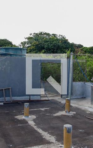 Casa à venda com 372m², 7 quartos e 4 vagas Casa à venda com 372m², 7 quartos e 4 vagasSacada