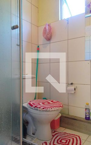 Apartamento para alugar com 48m², 2 quartos e 1 vaga Apartamento para alugar com 48m², 2 quartos e 1 vagaBanheiro