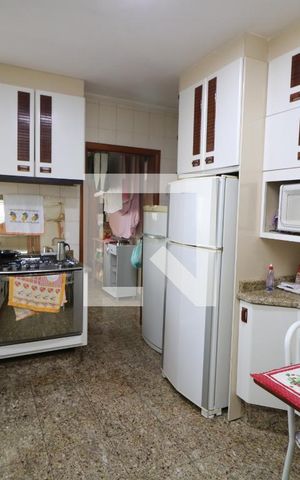 Apartamento à venda com 216m², 3 quartos e 2 vagasCozinha