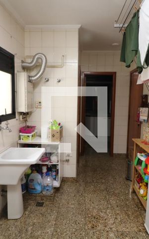 Apartamento à venda com 216m², 3 quartos e 2 vagasÁrea de Serviço