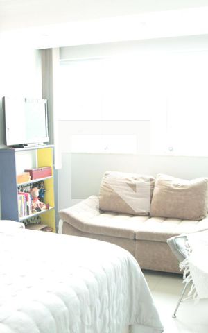 Apartamento à venda com 130m², 3 quartos e 2 vagassuite