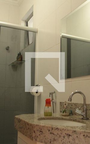 Apartamento à venda com 130m², 3 quartos e 2 vagas banheiro 02