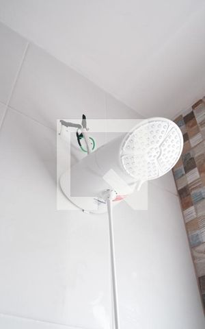 Apartamento à venda com 74m², 2 quartos e 1 vaga Apartamento à venda com 74m², 2 quartos e 1 vagaBanheiro da Suíte 2