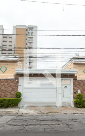 Casa de condomínio à venda com 63m², 2 quartos e 1 vaga Casa de condomínio à venda com 63m², 2 quartos e 1 vagaFachada do Condomínio