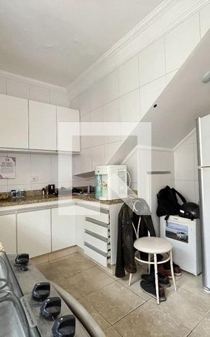 Casa à venda com 120m², 3 quartos e 1 vaga Casa à venda com 120m², 3 quartos e 1 vagaCozinha