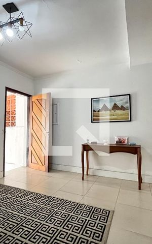 Casa à venda com 120m², 3 quartos e 1 vaga Casa à venda com 120m², 3 quartos e 1 vagaSala