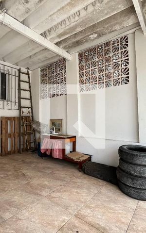 Casa à venda com 120m², 3 quartos e 1 vaga Casa à venda com 120m², 3 quartos e 1 vagaGaragem