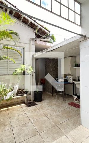 Casa à venda com 120m², 3 quartos e 1 vaga Casa à venda com 120m², 3 quartos e 1 vagaÁrea externa