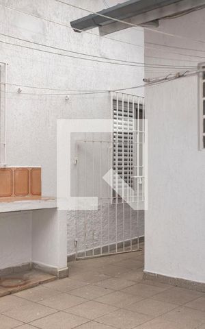 Casa à venda com 100m², 2 quartos e 1 vagaQuintal