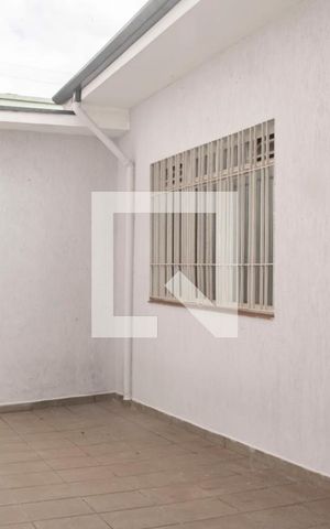 Casa à venda com 100m², 2 quartos e 1 vagaQuintal
