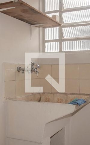Casa à venda com 100m², 2 quartos e 1 vagaDepósito