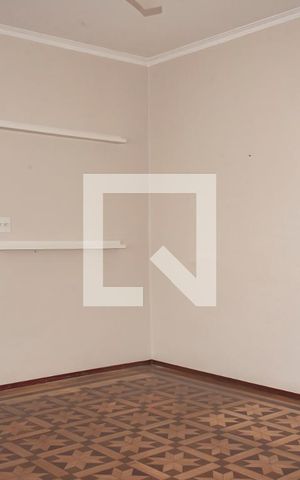 Casa à venda com 100m², 2 quartos e 1 vagaSala
