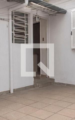 Casa à venda com 100m², 2 quartos e 1 vagaQuintal