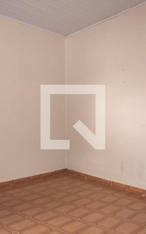 Casa à venda com 100m², 2 quartos e 1 vagaEdícula
