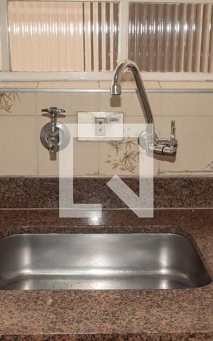 Casa à venda com 100m², 2 quartos e 1 vagaCozinha da Edícula