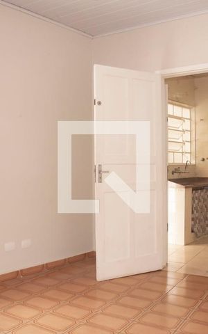 Casa à venda com 100m², 2 quartos e 1 vagaEdícula