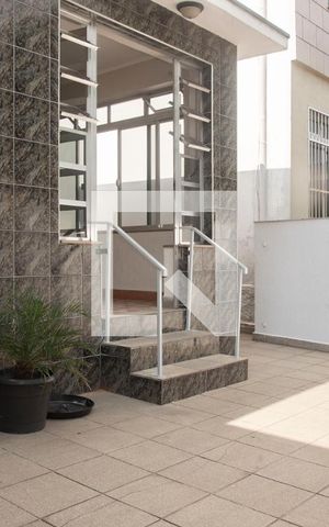 Casa à venda com 100m², 2 quartos e 1 vagaGaragem