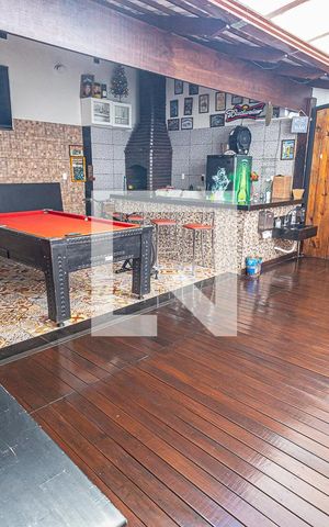 Casa de condomínio à venda com 160m², 2 quartos e 2 vagasArea gourmet