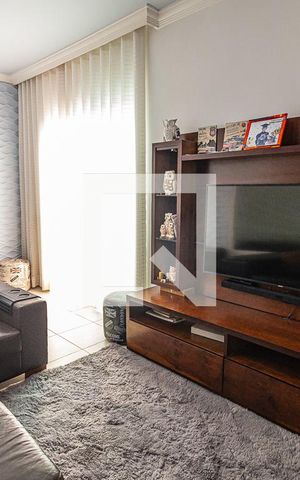 Casa de condomínio à venda com 160m², 2 quartos e 2 vagasSala