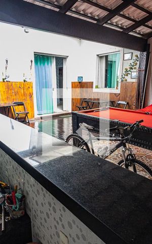 Casa de condomínio à venda com 160m², 2 quartos e 2 vagasArea gourmet