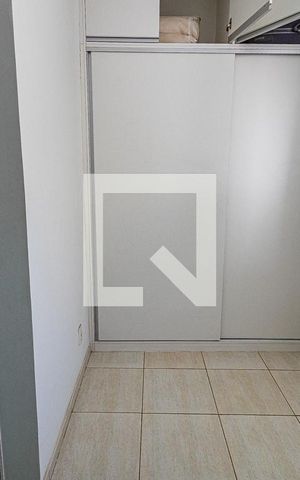 Casa de condomínio à venda com 160m², 2 quartos e 2 vagasCloset