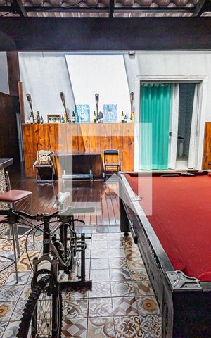 Casa de condomínio à venda com 160m², 2 quartos e 2 vagasArea gourmet