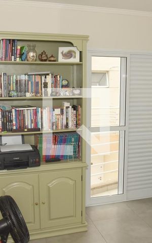 Casa de condomínio à venda com 117m², 3 quartos e 2 vagasQuarto 2