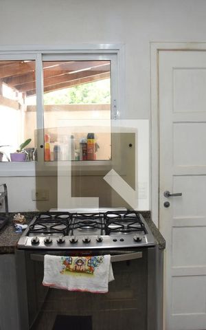 Casa de condomínio à venda com 117m², 3 quartos e 2 vagasCozinha
