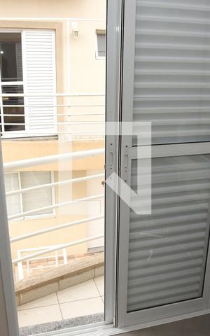 Casa de condomínio à venda com 117m², 3 quartos e 2 vagasVaranda