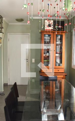 Casa de condomínio à venda com 117m², 3 quartos e 2 vagasSala 2
