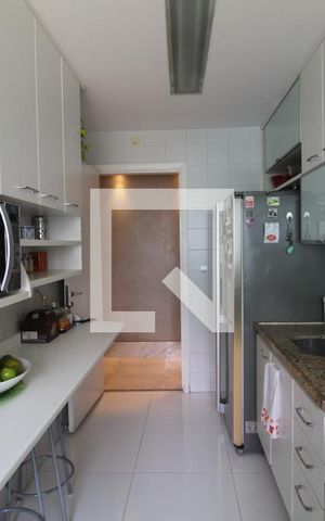 Apartamento à venda com 77m², 2 quartos e 1 vagaCozinha