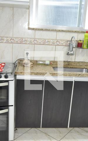 Apartamento para alugar com 81m², 2 quartos e sem vagaCozinha