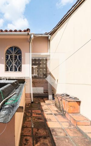 Casa à venda com 250m², 4 quartos e 2 vagasLavanderia