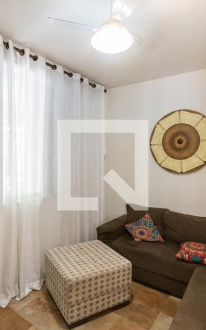 Casa à venda com 250m², 4 quartos e 2 vagasSala de TV