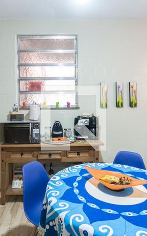 Casa à venda com 250m², 4 quartos e 2 vagasCozinha