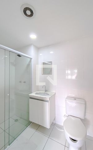 Apartamento à venda com 34m², 1 quarto e sem vagaBanheiro da Suíte